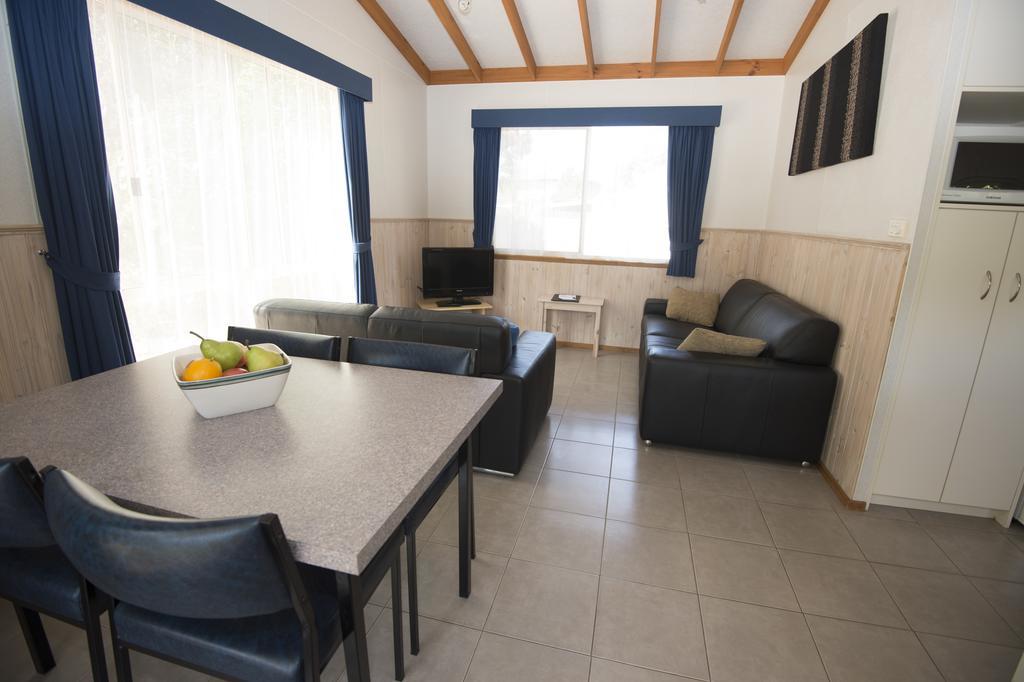 The Lakes Beachfront Holiday Park Lake Tyers Beach Kültér fotó